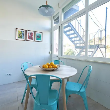 Apartment Quiet And 2br Apt, By Timecooler Lisbon