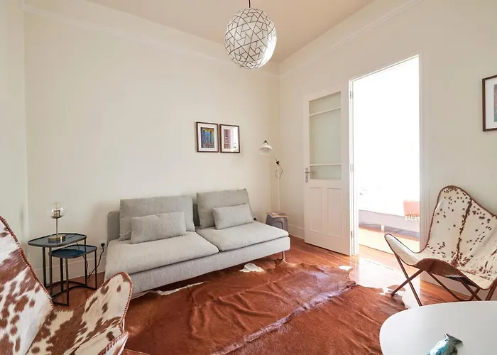 Апартаменты Quiet And 2br Apt, By Timecooler Лиссабон